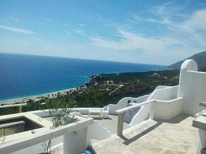 Casablanca Rooms Dhërmi - 3hvězdičkové hotely ve městě Dhërmi