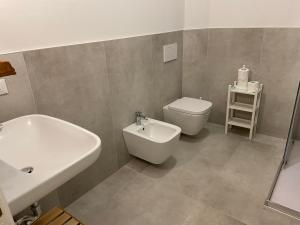 Pollys Apartment 1 floor