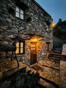 Cantinho do Talasnal - Chiqueiro