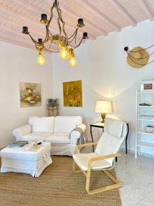 MAAR Mykonos Ornos Apt Near the Beach