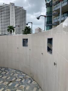 Depar con piscina para 7 personas en Tonsupa