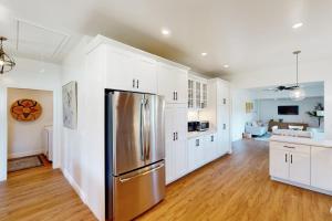 Penngrove Farmhouse Retreat