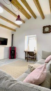 The Cliffs - La Maison du Puits