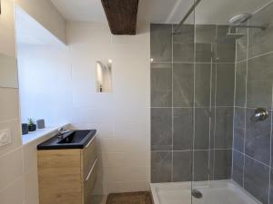 Gîte Authentique en Berry - Étang de Pêche, Confort Moderne, À 10 min du Spa - FR-1-591-406