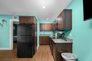 Central 1BR with Free Parking Near Med Center & NRG Stadium