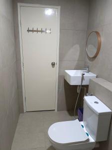Sri Indah Pool Condostay