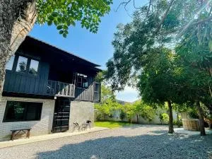 Ai guesthouse - Ban Rong O