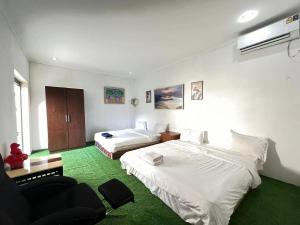 walking st 5min,walk to beach,5BR