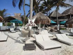 Villa Las Estrellas Tulum - located at the party zone - 图卢姆