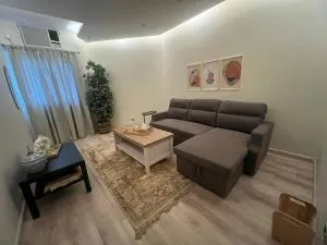 Newly renovated apartment - An Nikāshah