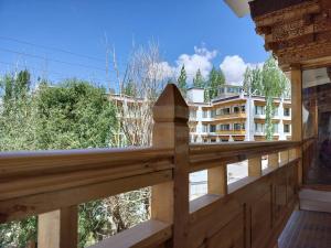 The Elements guest house