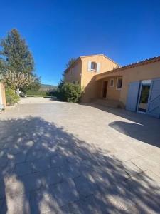 Villas Villa spacieuse proche de Marseille avec jardin et piscine privee : photos des chambres