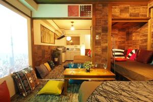 Shinjuku 3 min walk from station projector #OH7