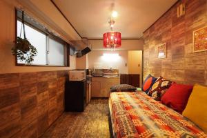 Shinjuku 3 min walk from station projector #OH7