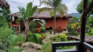 Villa ecolodge sur l ile de nosy komba - Ambatobe