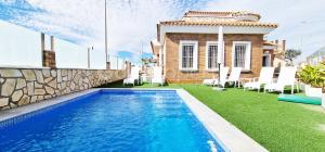 Beautiful and Peacefull 3 Bed Villa with Private Pool, AC, Wi-Fi