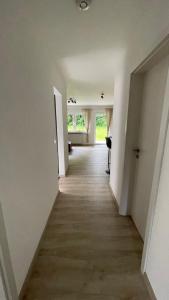 Nagelneue gemütliche 2-Zi-Wohnung