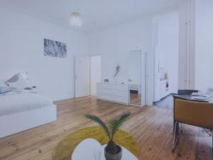 2 BDR Luxury Manuela