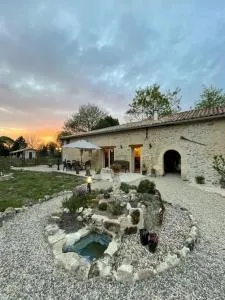 Gite spacieux - 3 chambres - Calme et charmant - Cavignac