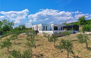 Beautiful Home In Glavina Donja