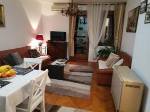 Rajana , Beograd - Hram Svetog Save - 4hvězdičkové hotely ve městě Vračar (historical)