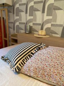 Maison avec piscine en ville