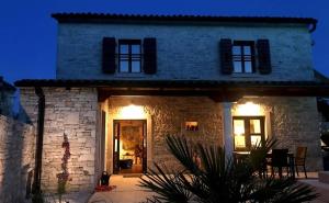 Ferienhaus Villa Emilja