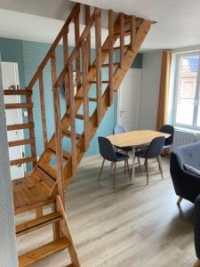 Gîte Le Duplex - 5min de la gare vers Lille-Lens-Arras