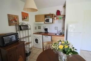 "Chezvero46" résidence 3 étoiles avec piscine, wifi et vélos