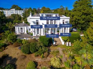 Vomero Holiday Apartments