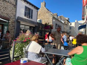 Saint-Quay Etables-sur-Mer grande Maison à 40m de la plage du Portrieux