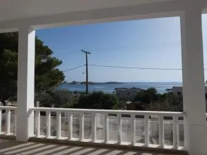 Santina's house - Víssa