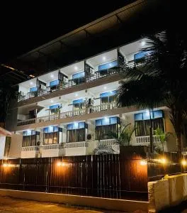 Hotel pleasure inn near turtle beach morjim Manage by ld group of hospitality - Agarvado