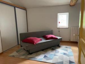 Maisons de vacances Ferme renovee 6 chambres, vue sur lac et piscine : photos des chambres