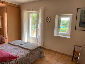 Maisons de vacances Ferme renovee 6 chambres, vue sur lac et piscine : photos des chambres