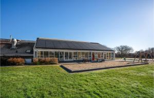 Cozy Apartment In Hemmet With Sauna