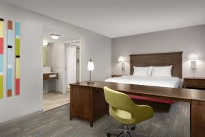 King Studio - Non-Smoking room in Hampton Inn & Suites Orlando North Altamonte Springs
