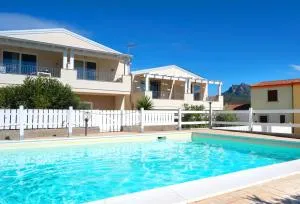 Dòmo#31 - Villa con Piscina, Giardino e Parcheggio - Viddalba