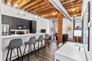 Brick & Bed, Riverfront Lofts in Saint Louis