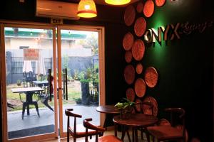 ONYX B&B Bed and Breakfast