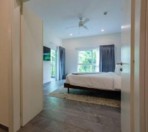 Beachfront Jungle Luxury! 3BD Penthouse Uvita