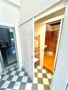 The Nest Near The Leaning tower