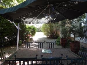 Spacieuse maison de village avec piscine