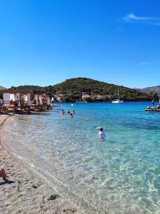 Relax tiny villas 40 meters of the beach