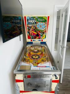 Stranraer House and pool