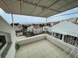 Full Deniz Manzarasına Sahip Çatı Katı Dairesi