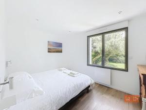 Maisons de vacances Les Pins : Rez de jardin proche plage : photos des chambres