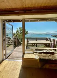 Ecolodge Båthuset 69Nord - Grashopen