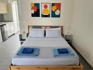 Little Home Valderice