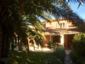 Villa Équipée avec Jardin à 50m de la Plage et Commerces - FR-1-100-238 - Pardigon